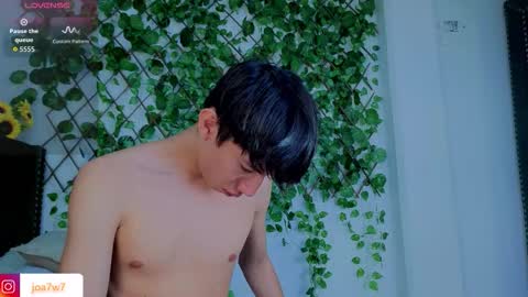 Levi  online show from February 6, 3:53 pm