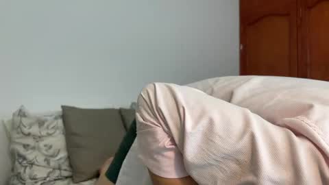 Liam online show from March 1, 1:16 am