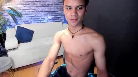 Cristian online show from May 15, 8:39 pm