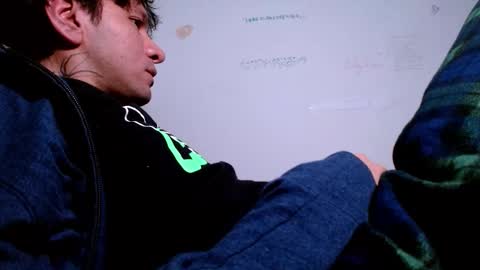 Snapshot of liam_of_the_wind chatting on October 27, 2:25 am Liam online show from October 27, 2:25 am