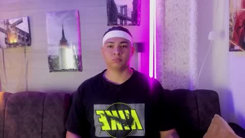 liam online show from November 28, 1:35 pm