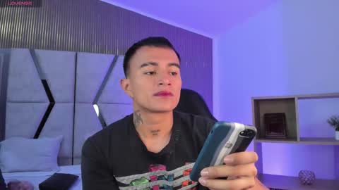 LiamDeep online show from February 23, 8:43 pm