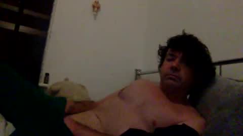 liamj1986 online show from November 1, 5:00 am