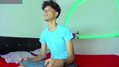 LIAM  KAI online show from March 20, 2:59 am