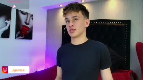 liam online show from November 30, 3:41 am