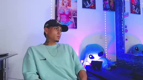 Daniel online show from November 12, 5:40 pm