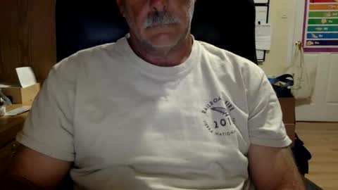 likefhot online show from April 16, 1:33 pm