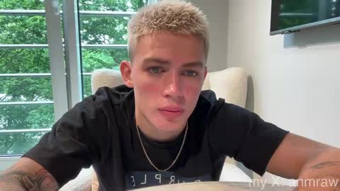 Addy online show from May 31, 11:11 am