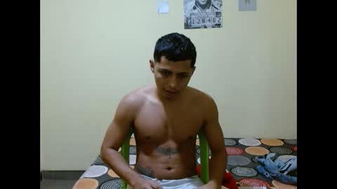 lil_condor_baby online show from December 3, 3:12 am