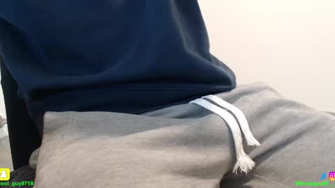 lililillliilill online show from October 4, 11:26 am