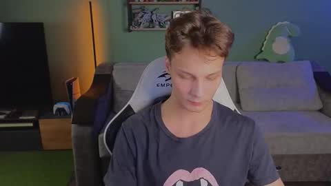 lilteddyboy online show from November 14, 5:25 pm