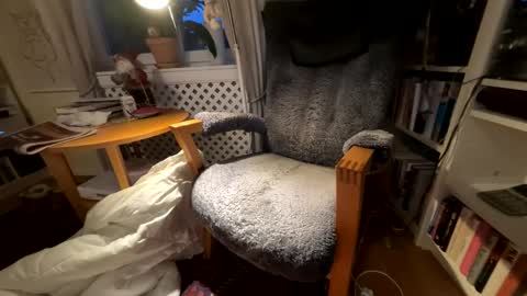 lingonkuk online show from November 25, 6:26 am