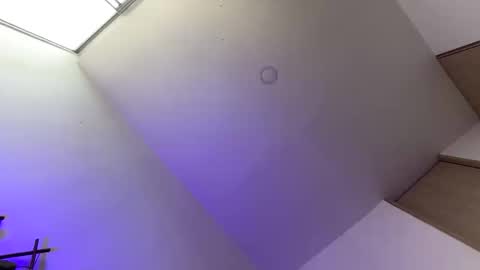 lion_mindnight online show from April 23, 5:04 pm