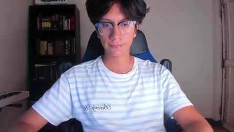 Literateboy online show from June 4, 1:44 am