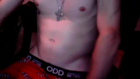 little_guy88 online show from August 4, 3:23 am