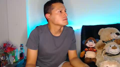 Manu online show from February 23, 3:30 am