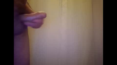 littleguyy888 online show from December 2, 12:03 am