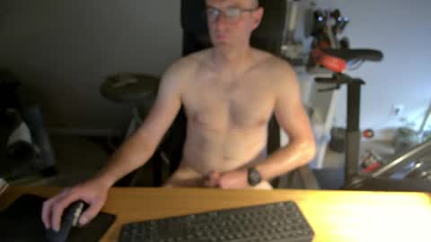 littlesporty91 online show from March 28, 12:16 pm