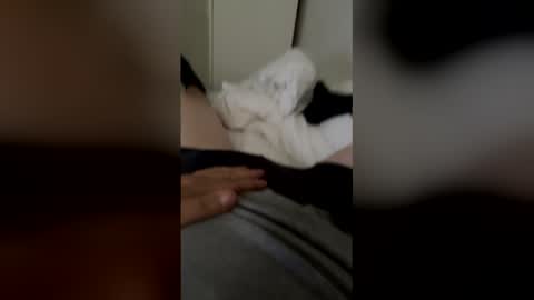 littletoenail online show from June 7, 4:03 pm