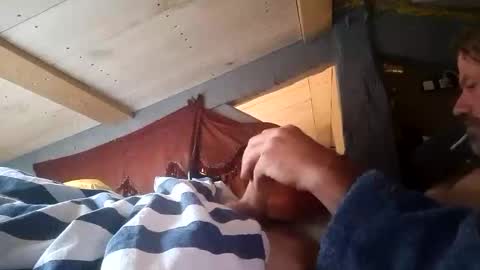 Snapshot of lobin666 chatting on September 21, 8:14 am lobin666 online show from September 21, 8:14 am