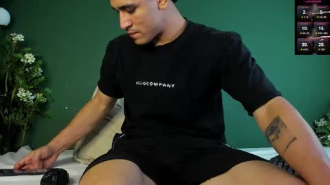 Snapshot of logan_griffin chatting on September 30, 2:51 am logan_griffin online show from September 30, 2:51 am