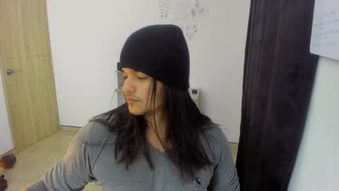 Logan online show from December 9, 10:43 am