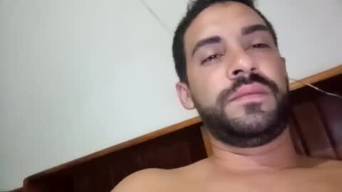 Logans online show from February 1, 10:23 pm