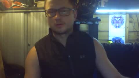 Tom online show from February 21, 8:39 am