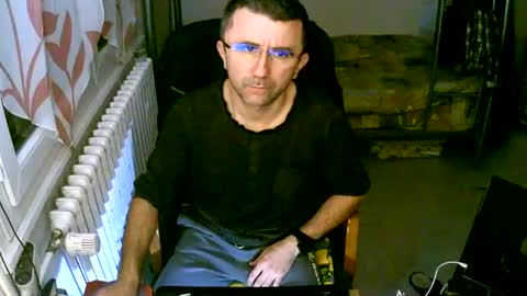 Snapshot of lokoum39 chatting on February 5, 6:59 pm lokoum39 online show from February 5, 6:59 pm