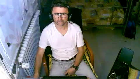 Snapshot of lokoum39 chatting on September 23, 6:51 pm lokoum39 online show from September 23, 6:51 pm