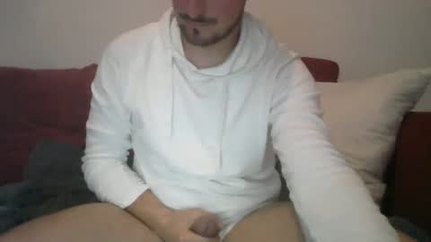 Snapshot of lolo3064 chatting on February 6, 5:30 pm lolo3064 online show from February 6, 5:30 pm