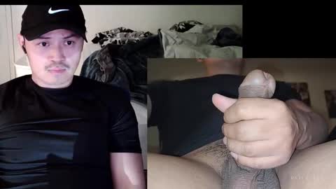 Snapshot of lolo6991 chatting on March 9, 6:06 am lolo6991 online show from March 9, 6:06 am