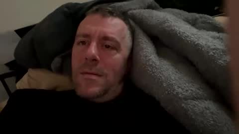 londonsbigbenxxx online show from December 16, 11:06 am