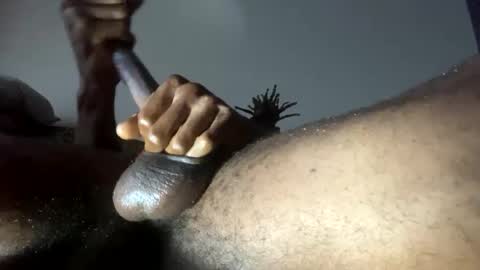 longdsmeag online show from January 1, 7:32 pm