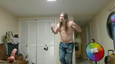 longhairedfreak1921 online show from April 13, 12:17 pm