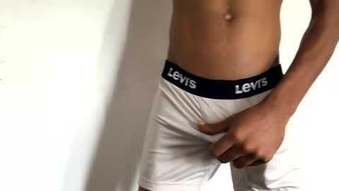 longshaft_ online show from November 11, 4:01 pm