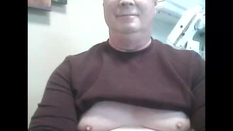 look823 online show from October 30, 7:48 pm