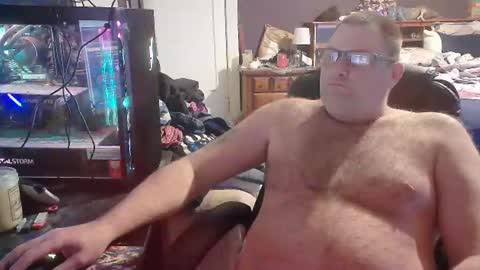 Snapshot of lordimaran chatting on March 9, 1:04 am lordimarans room online show from March 9, 1:04 am