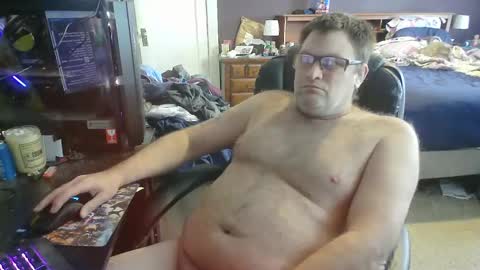Snapshot of lordimaran chatting on December 27, 4:55 pm lordimarans room online show from December 27, 4:55 pm