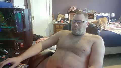 Snapshot of lordimaran chatting on March 7, 1:29 pm lordimarans room online show from March 7, 1:29 pm