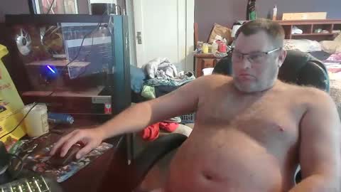 Snapshot of lordimaran chatting on September 15, 12:28 pm lordimarans room online show from September 15, 12:28 pm
