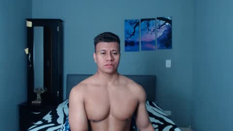 Snapshot of lothbrok_strong chatting on September 22, 10:20 pm lothbrok online show from September 22, 10:20 pm