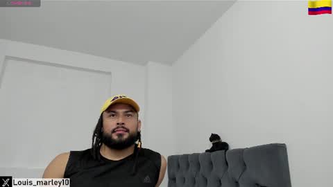 louis_marley_ online show from July 13, 12:13 am