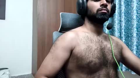 Snapshot of lovehairyindian chatting on October 25, 12:34 am Indian hairy online show from October 25, 12:34 am