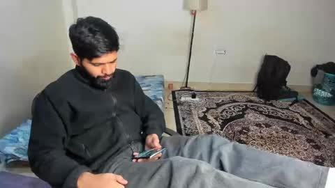 Snapshot of lovehairyindian chatting on January 10, 9:44 am Indian hairy online show from January 10, 9:44 am