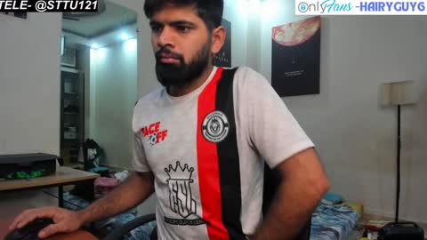 Snapshot of lovehairyindian chatting on December 28, 8:05 am Indian hairy online show from December 28, 8:05 am