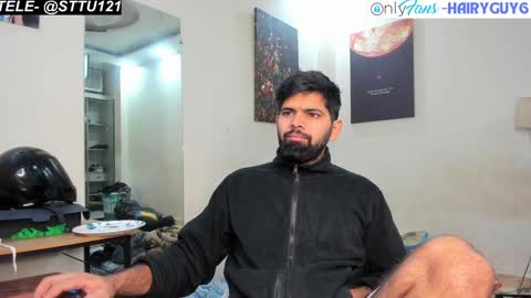 Snapshot of lovehairyindian chatting on January 2, 10:26 am Indian hairy online show from January 2, 10:26 am