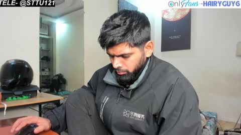 Snapshot of lovehairyindian chatting on December 31, 10:48 am Indian hairy online show from December 31, 10:48 am