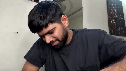 Snapshot of lovehairyindian chatting on March 10, 10:07 am Indian hairy online show from March 10, 10:07 am