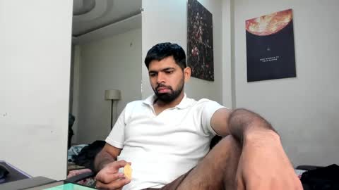 Snapshot of lovehairyindian chatting on March 3, 7:17 am Indian hairy online show from March 3, 7:17 am